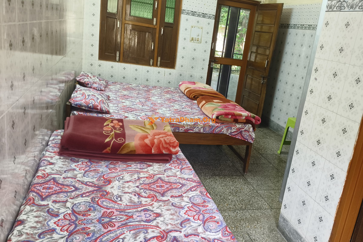 Swami Swatantranand Ashram Rishikesh 3 Bed Room View