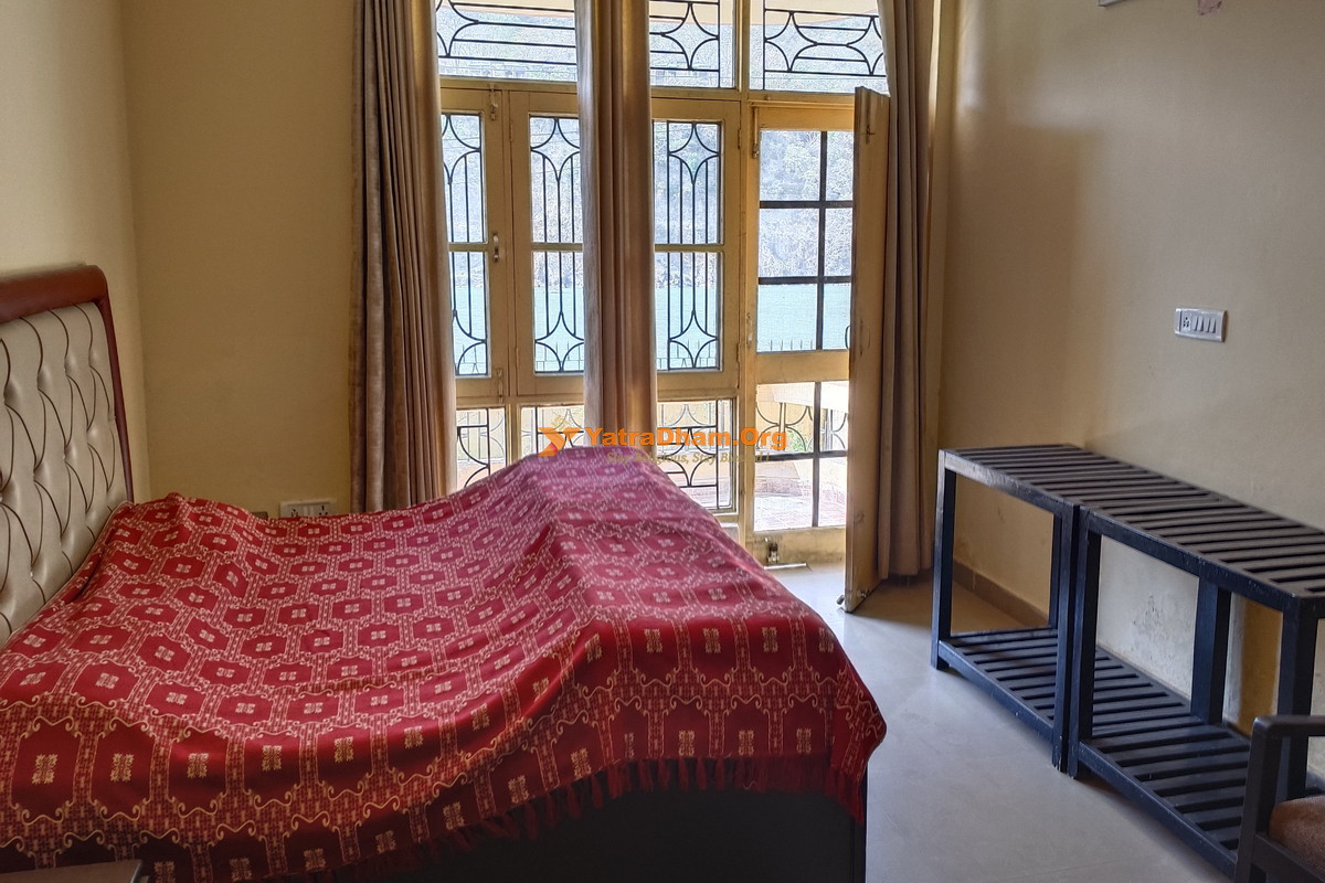 Shivganga - Swargashram Trust Dharamshala Rishikesh 2 BHK Room View
