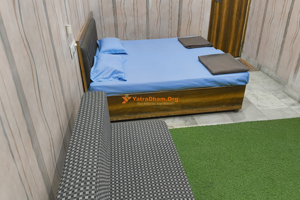 Shri Mangal Ashram Trust Haridwar 2 Bed Room