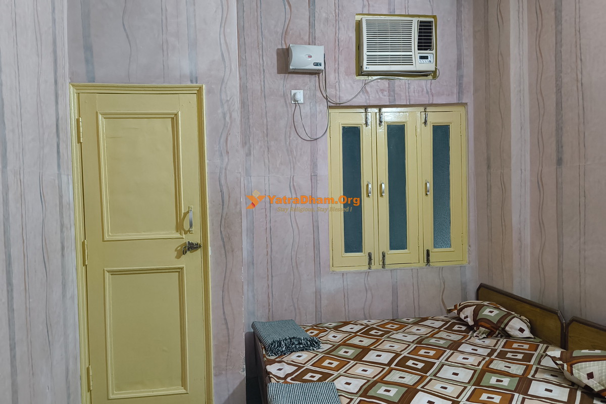 Shri Mangal Ashram Trust Haridwar 2 Bed Room