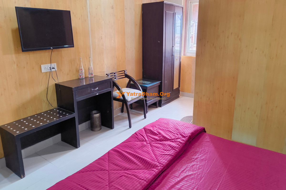 Shri Chetan Jyoti Ashram Haridwar 2 Bed Room