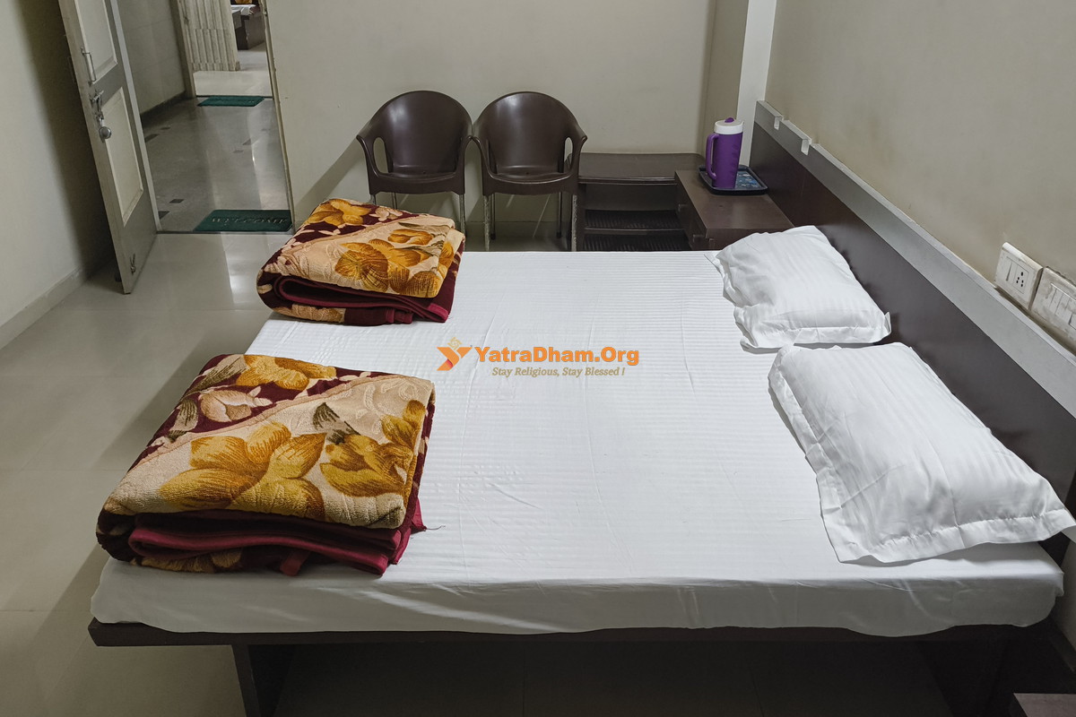 Pareek Bhawan Haridwar 2 Bed Room