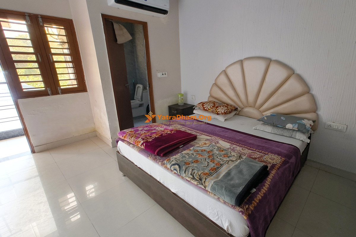 Veer Dham Haridwar 2 Bed Room View