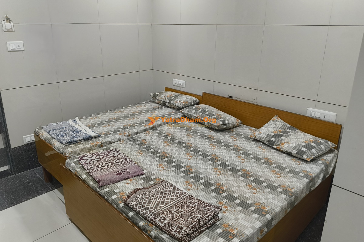 Shree Swaminarayan Paramsukh Dham Ashram - Haridwar Room View