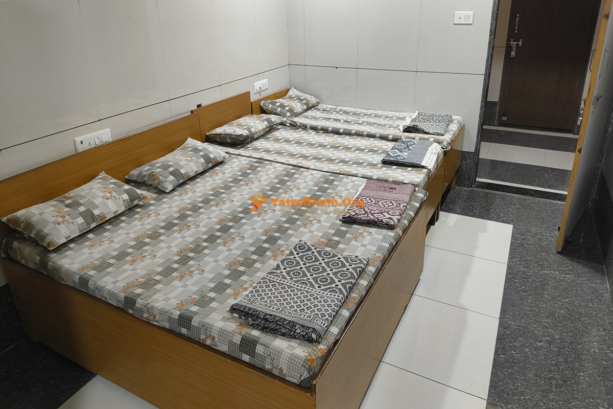 Shree Swaminarayan Paramsukh Dham Ashram - Haridwar Room View