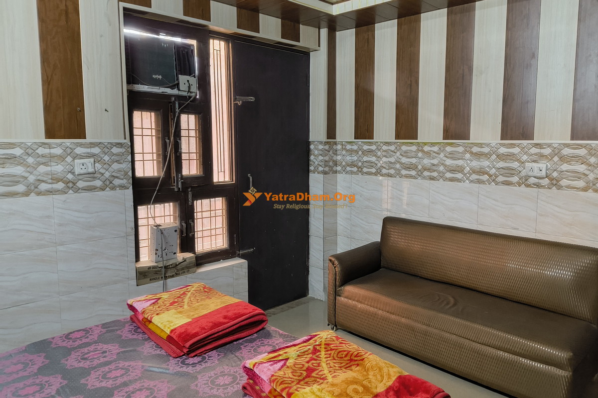 Hanumant Dham Ashram Haridwar 2 Bed Room View