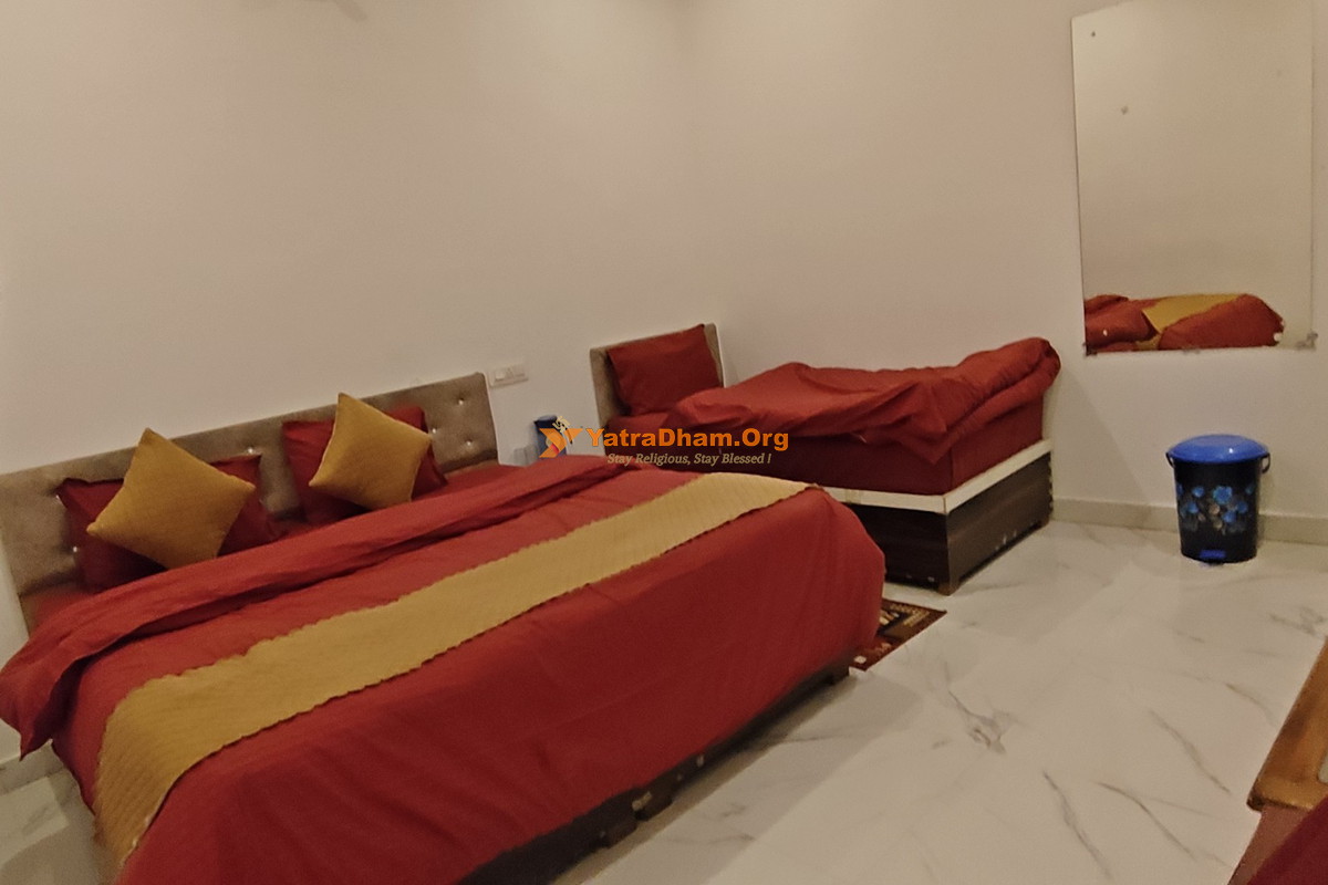 Hotel Devlok Gaurikund 4 Bed Room View