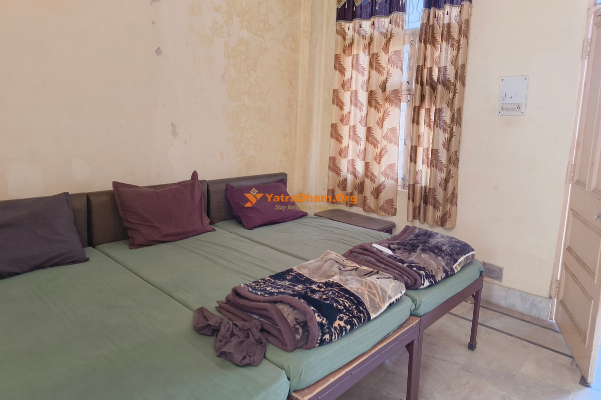Vaishnav Dharamshala Haridwar 3 Bed Room View