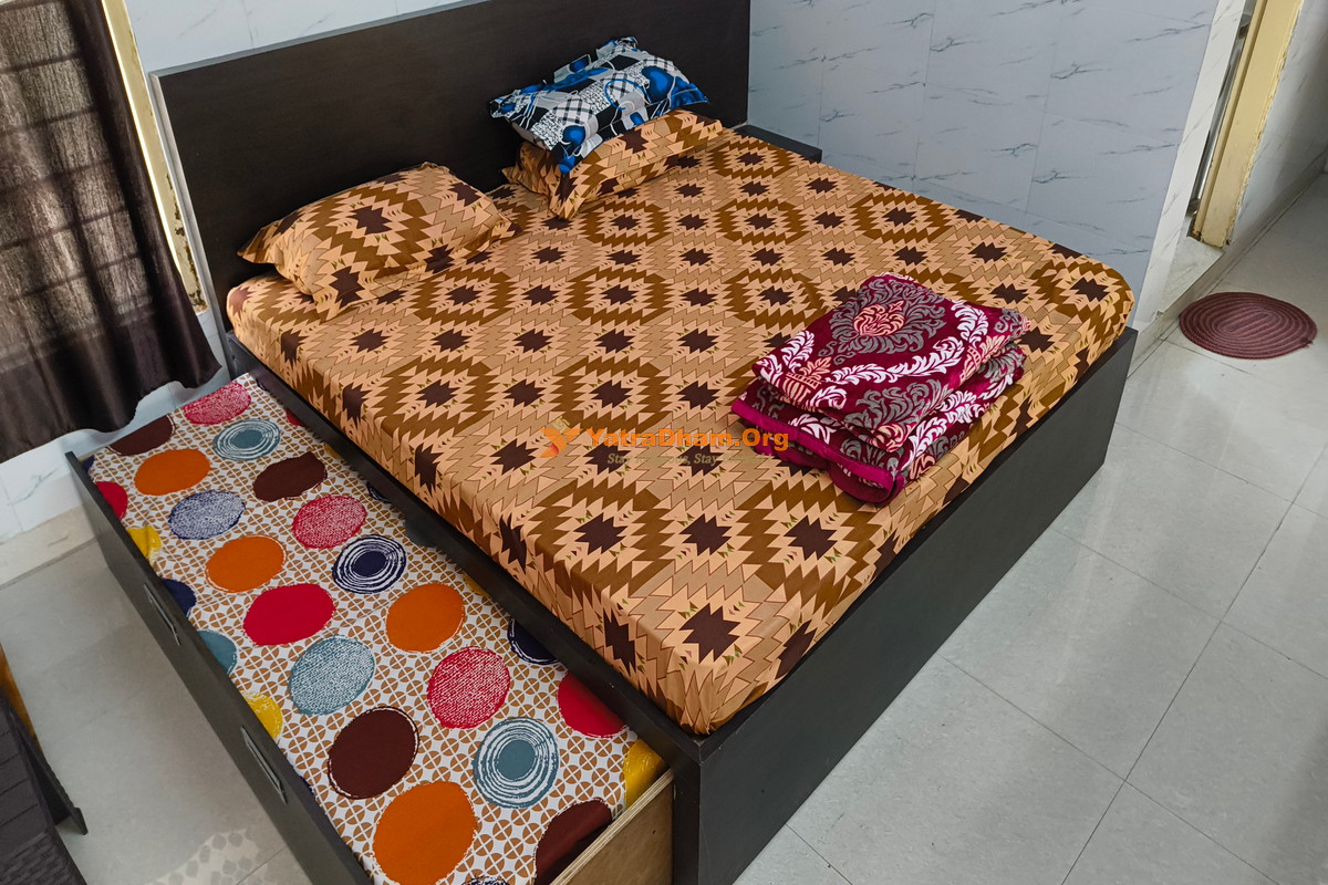 Rampura Phul Dharamshala Haridwar 3 Bed Room View