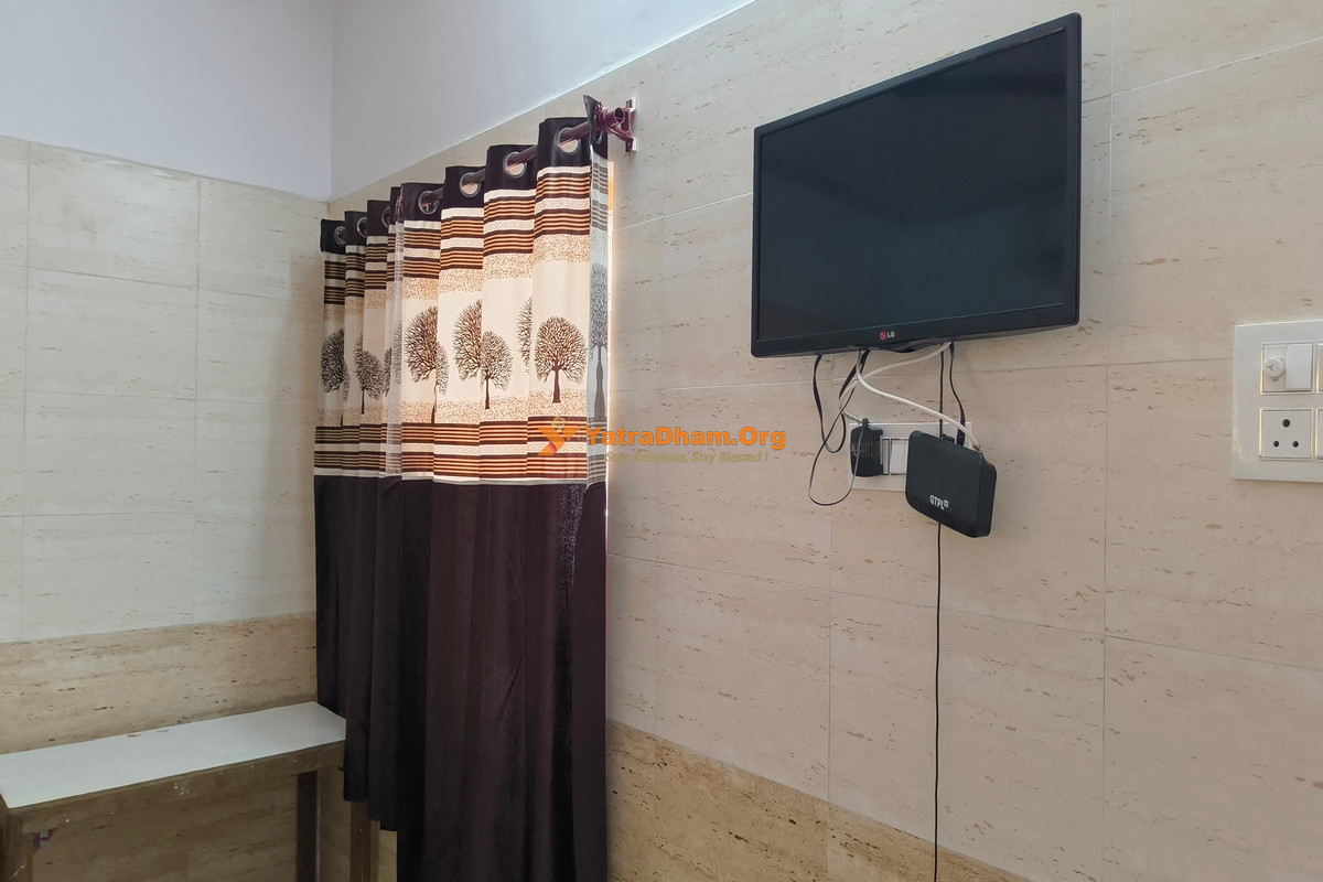 Rampura Phul Dharamshala Haridwar 3 Bed Room View