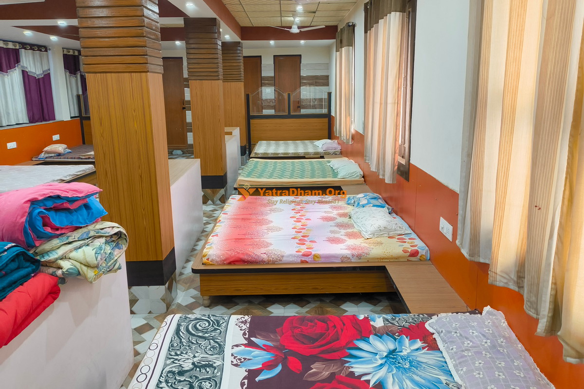Shri Krishna Pranami Aksharatith Dham Haridwar 7 Bed Room