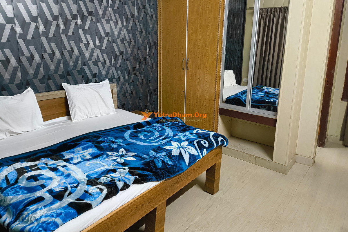 Haridwar Parmarth Ashram 2 Bed Room View