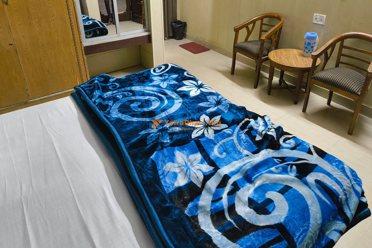 Haridwar Parmarth Ashram 2 Bed Room View