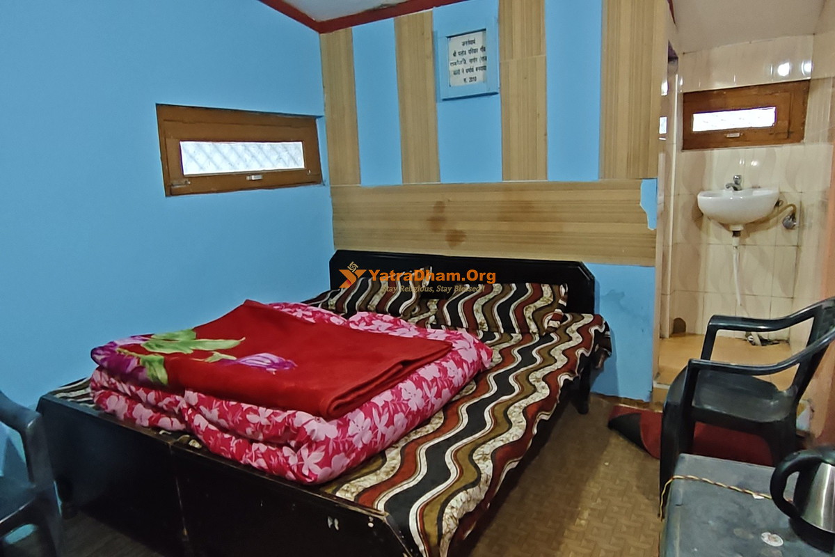 Jodhpur House Kedarnath 2 Bed Room View