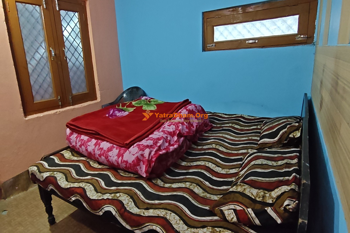 Jodhpur House Kedarnath 2 Bed Room View