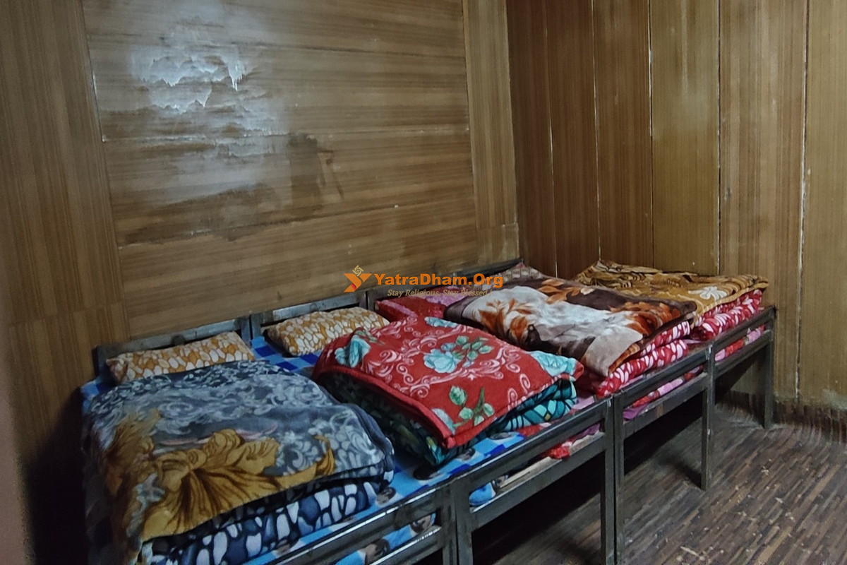 Jodhpur House Kedarnath 6 Bed Room View