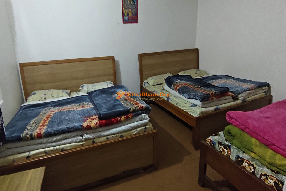 Hotel Shri Bikaner House Kedarnath 5 Bed Room View