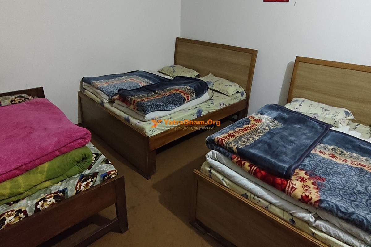 Hotel Shri Bikaner House Kedarnath 5 Bed Room View