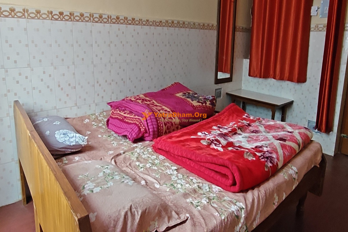 Shri Bholagiri Ashram Badrinath 2 Bed Room