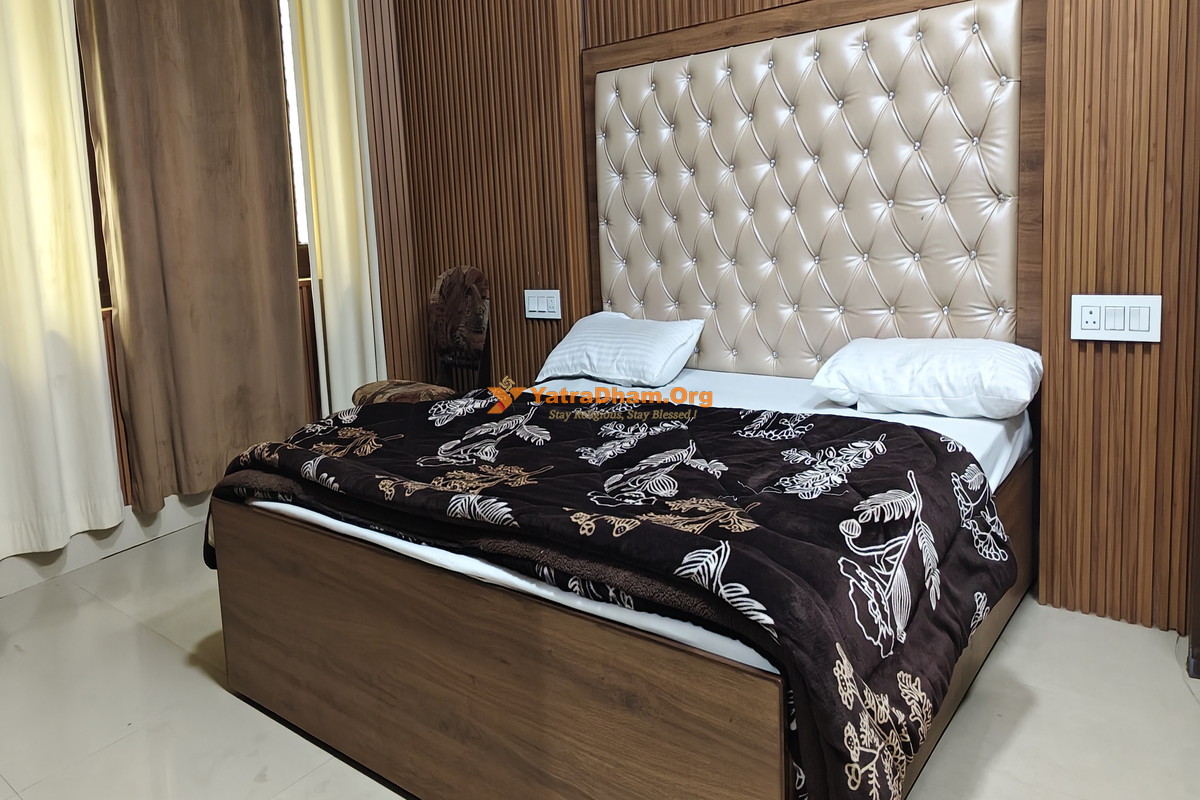 Uttar Gujarat Niwas Badrinath 2 Bed Room