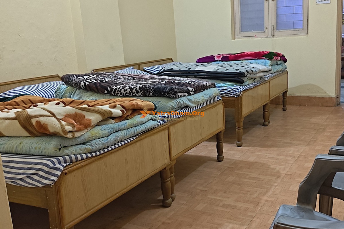 Shri Krishna Pranami Mangal Bhavan Badrinath 4 Bed Room View