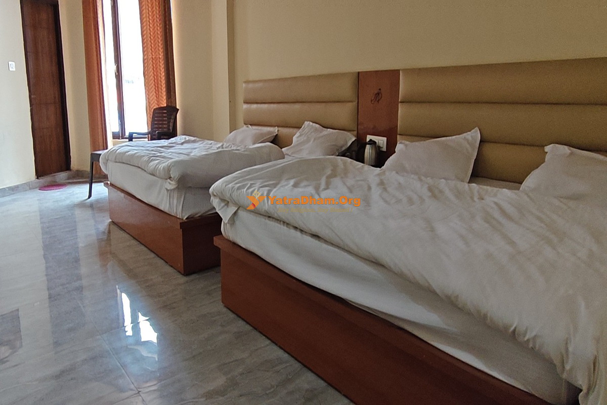 Shree Das Bhavan Badrinath 4 Bed Room View