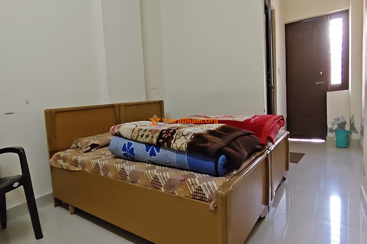 Punjab Sindh Kshetra Badrinath 2 Bed Room