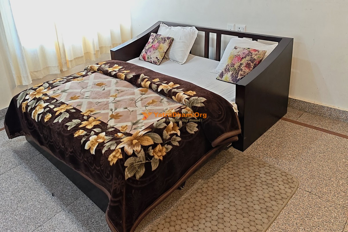 Bangur Bhawan Badrinath Room View