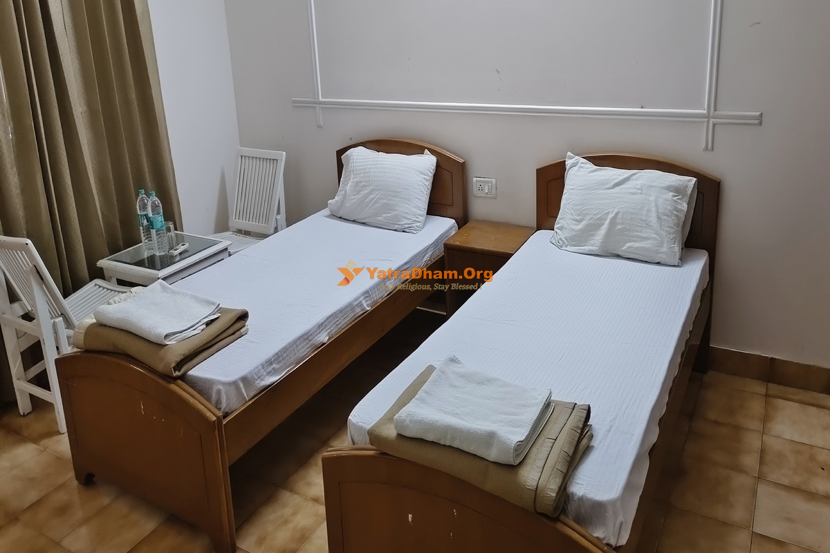 Madhuban Ashram Rishikesh 2 Bed Room View