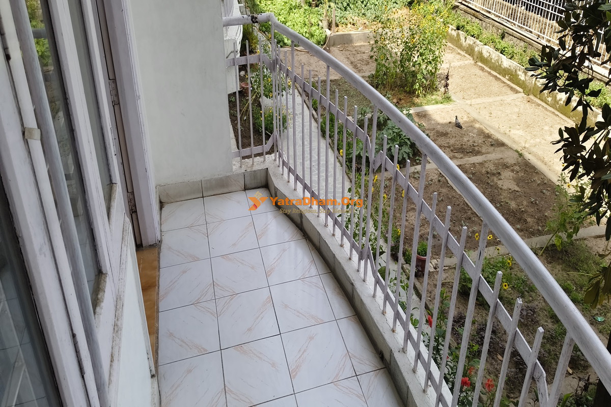 Madhuban Ashram Rishikesh 2 Bed  Room