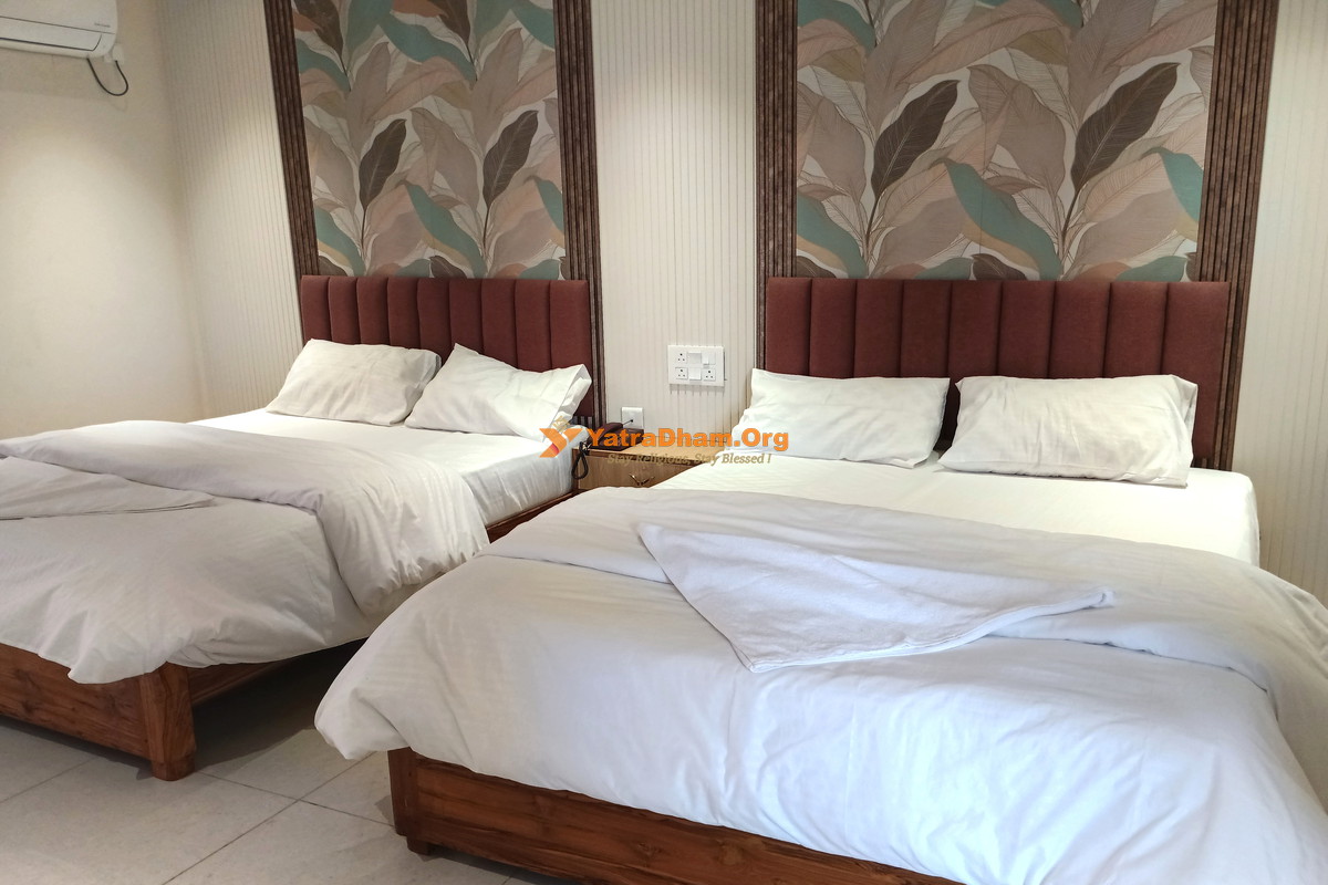 Hotel Royal Akkamahadevi Sundipenta (Srisailam) 4 Bed Room View