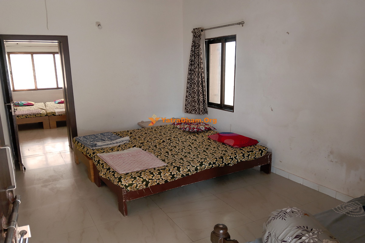 Gayatri Shantivan Dwarka 4 Bed Room