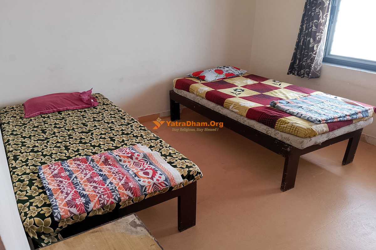Gayatri Shantivan Dwarka  Room