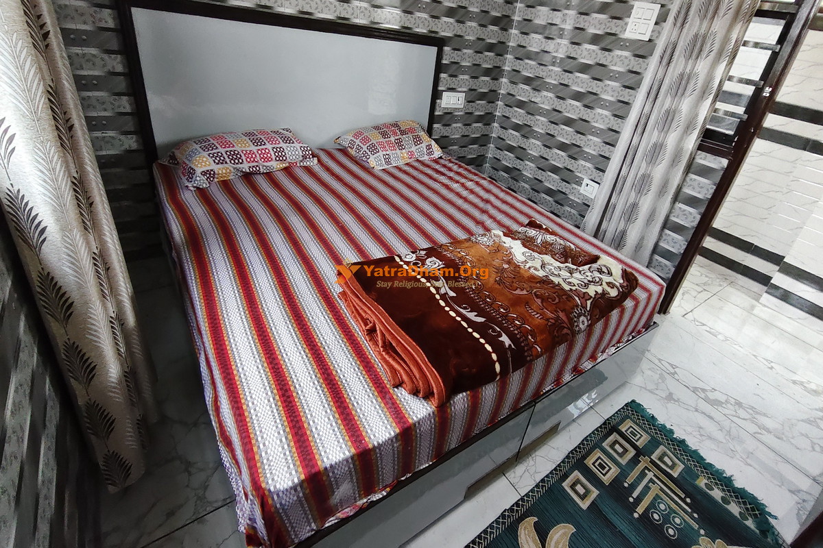 Hotel Shyam Naina Devi 2 Bed  Room View