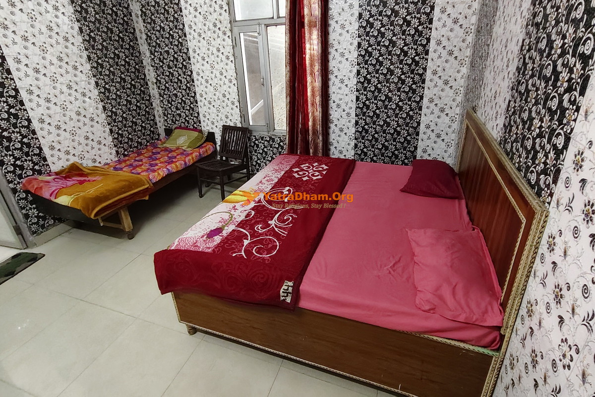 Rajesh Dharamshala Naina Devi 3 Bed Room View