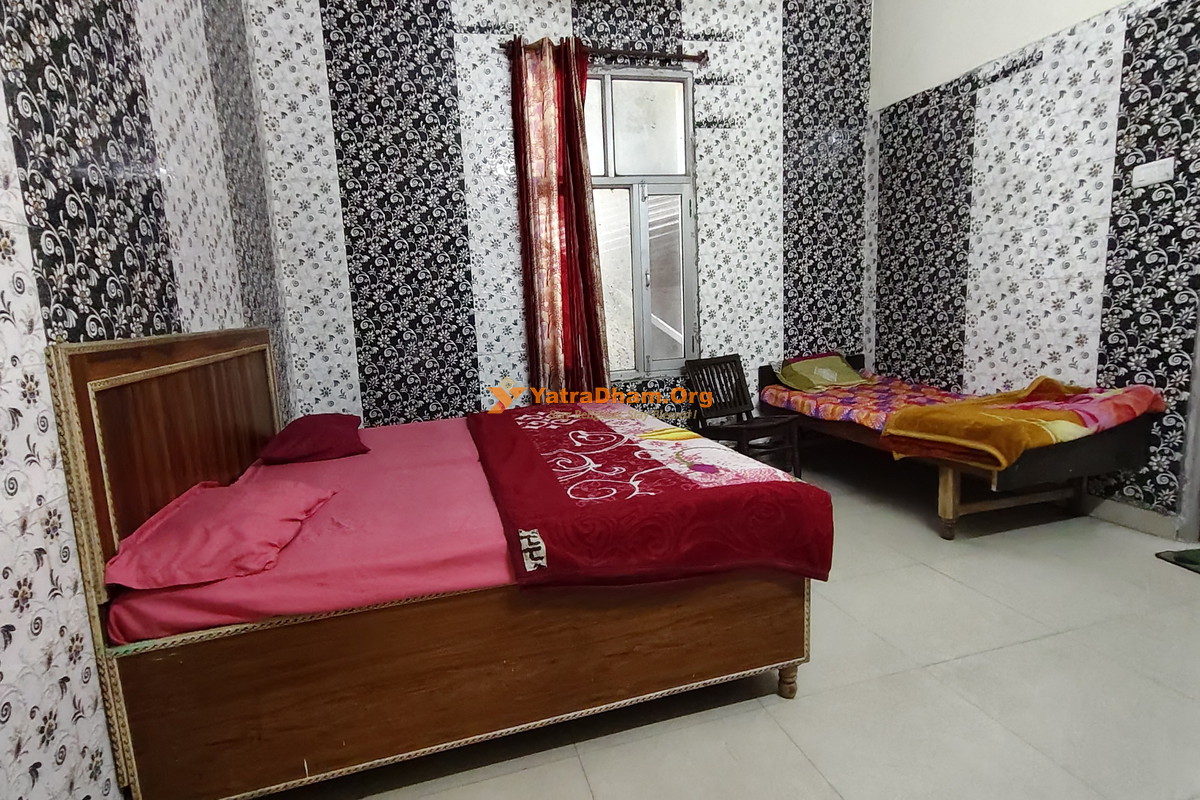 Rajesh Dharamshala Naina Devi 3 Bed Room View