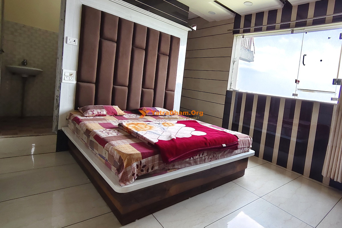 Himgiri Guest House Naina Devi 2 Bed Room View