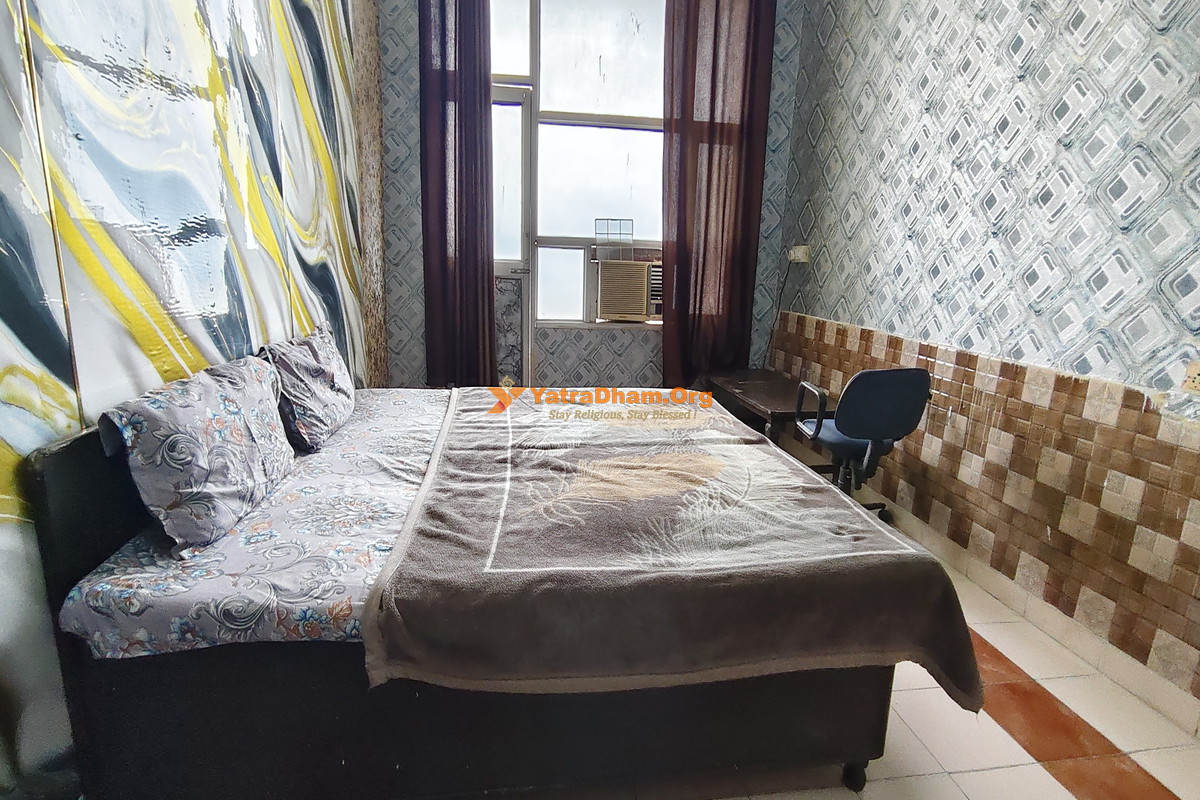 Hotel Grover Regency - Naina Devi 2 Bed Room View
