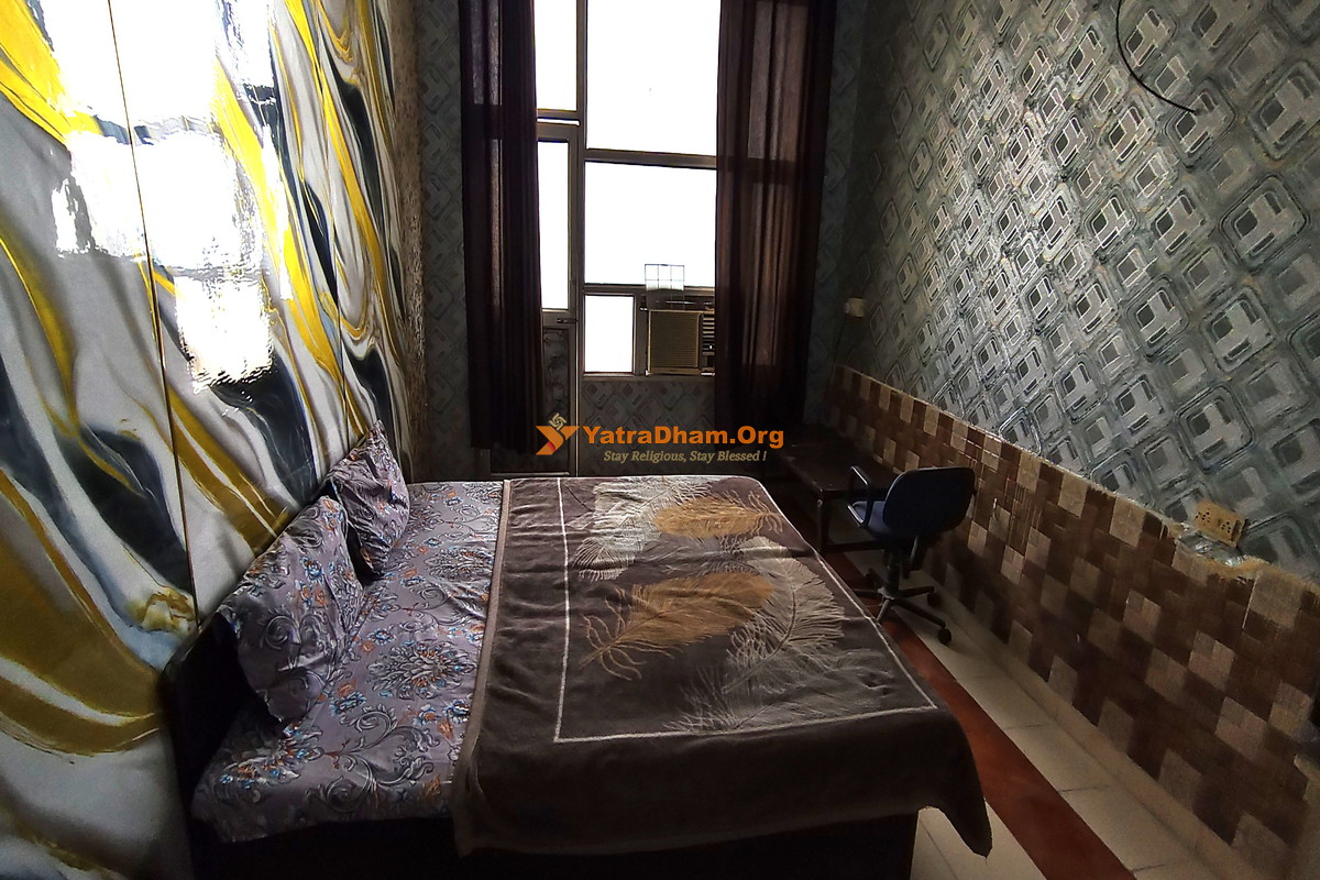 Hotel Grover Regency - Naina Devi 2 Bed Room View