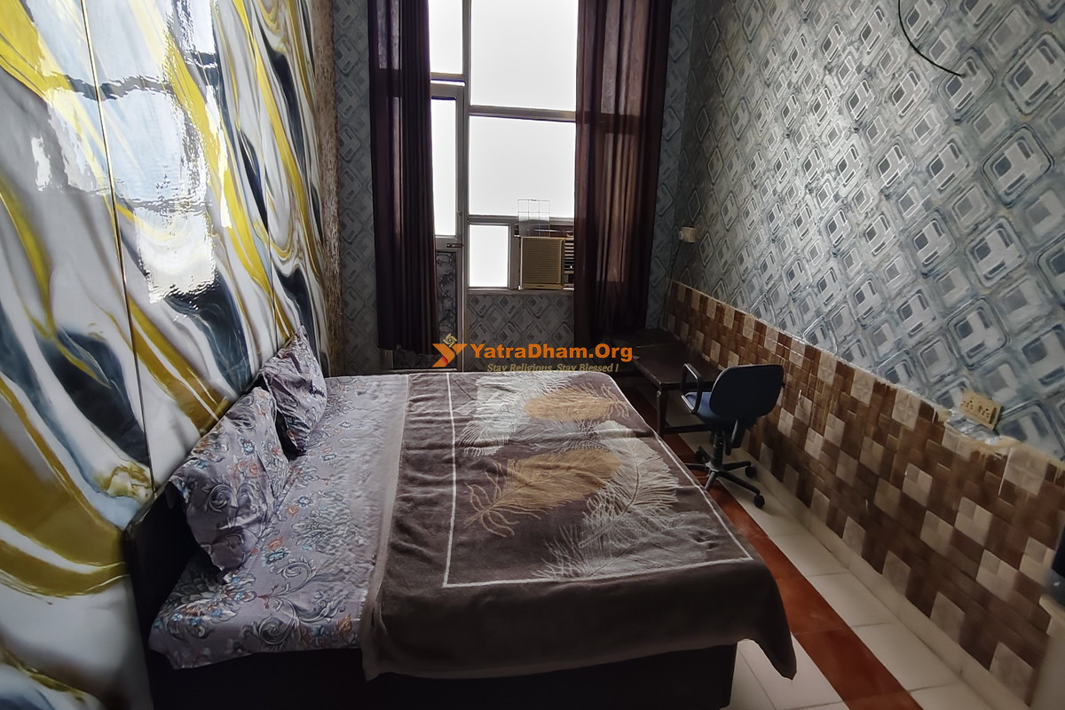 Hotel Grover Regency - Naina Devi 2 Bed Room View