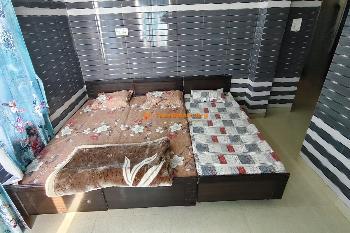 Daksh Kanya Dharmshala - Naina Devi 3 Bed Room View