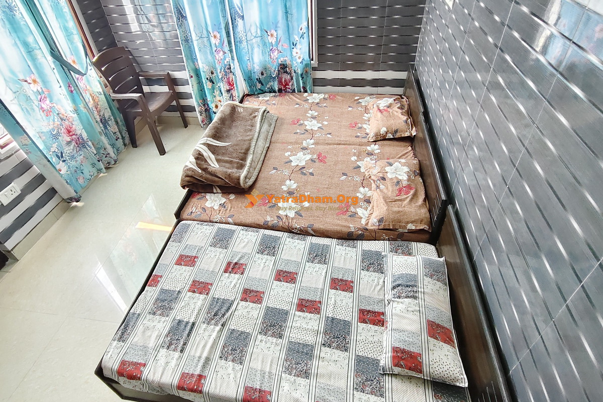 Daksh Kanya Dharmshala - Naina Devi 3 Bed Room View