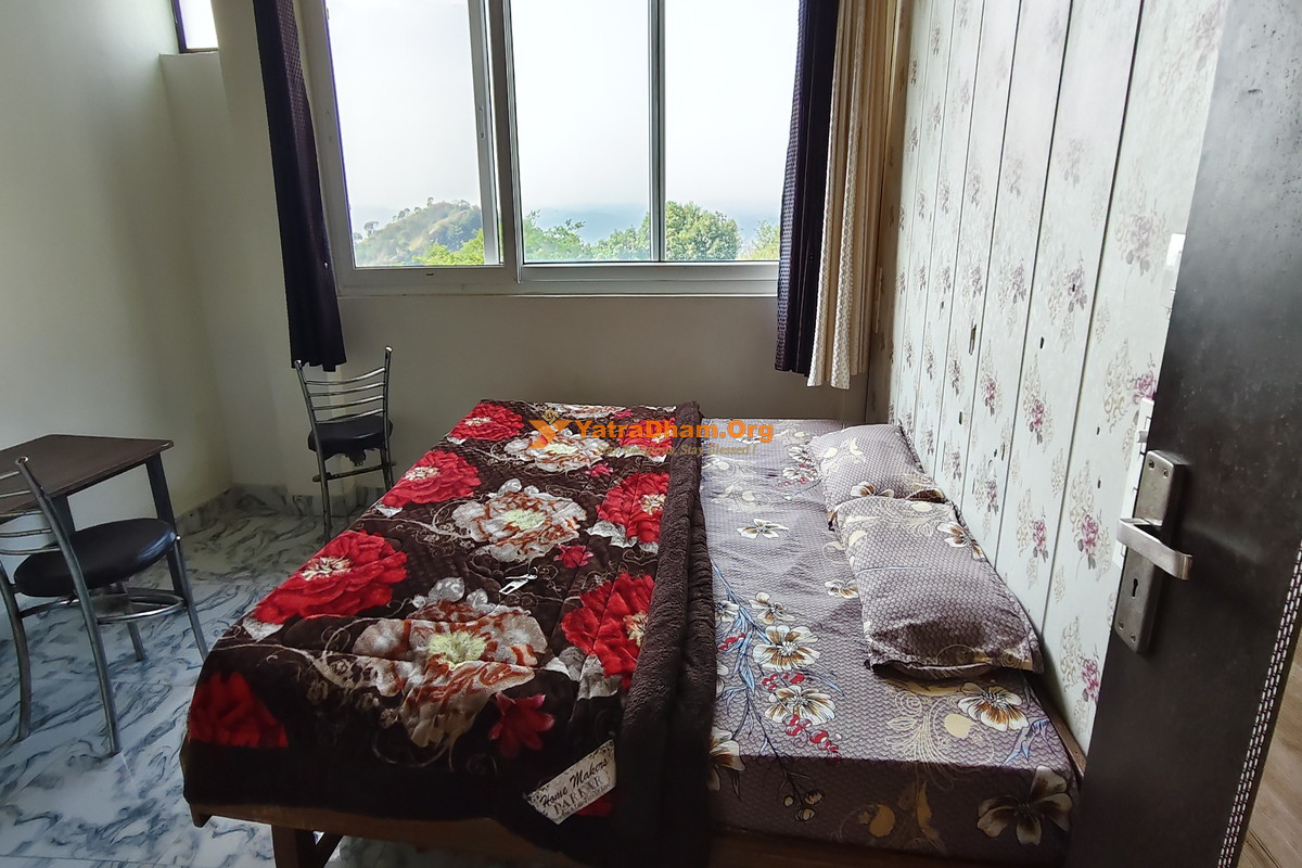 Hotel Taaralaya - Naina Devi 2 Bed Room View