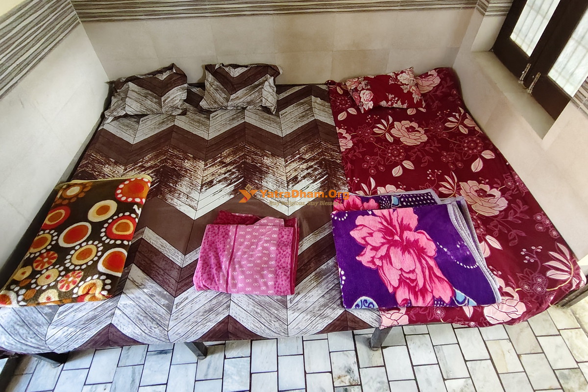 Bhucho Mandi Dharmshala -Chintapurni 3 Bed Room View