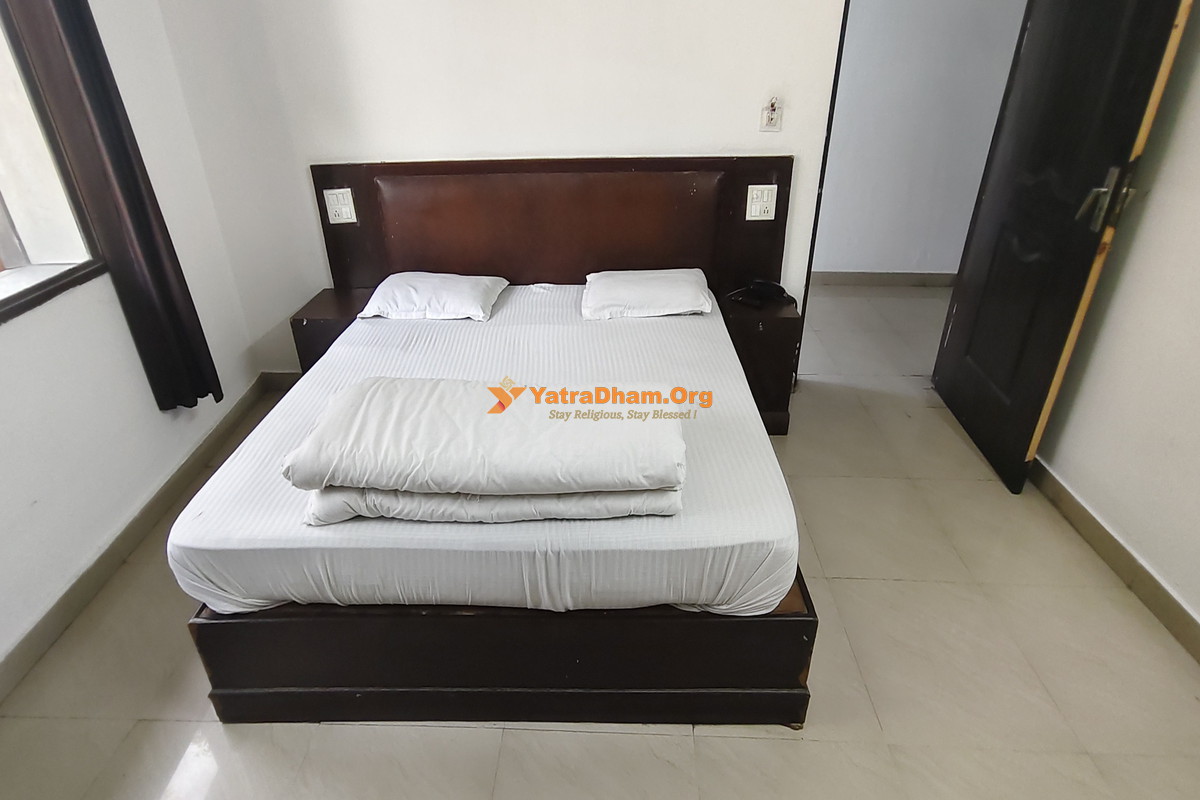 Hotel Abhi Residency - Kangra 2 Bed Room View