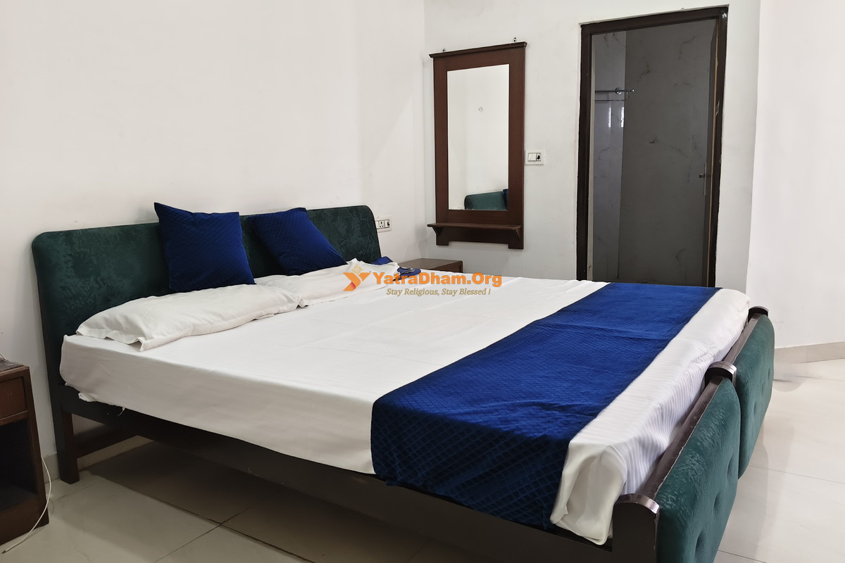 Hotel Rahi (Motel GMVN) Haridwar Room View