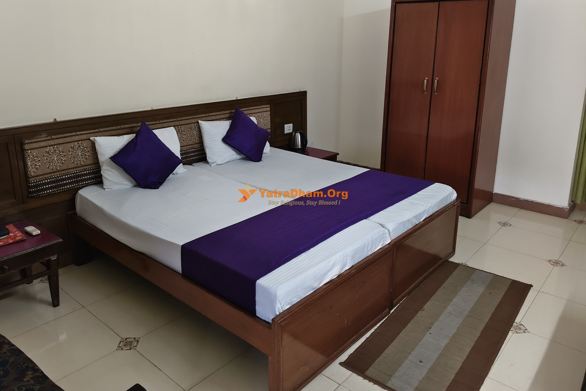 GMVN Alaknanda Tourist Complex Srinagar 2 Bed Room