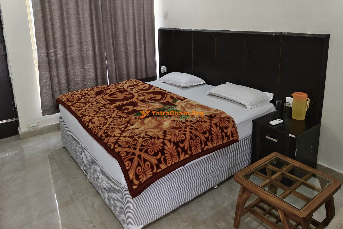 Kaleshwar (GMVN) Kaleshwar (Near Karnaprayag) 2 Bed Room