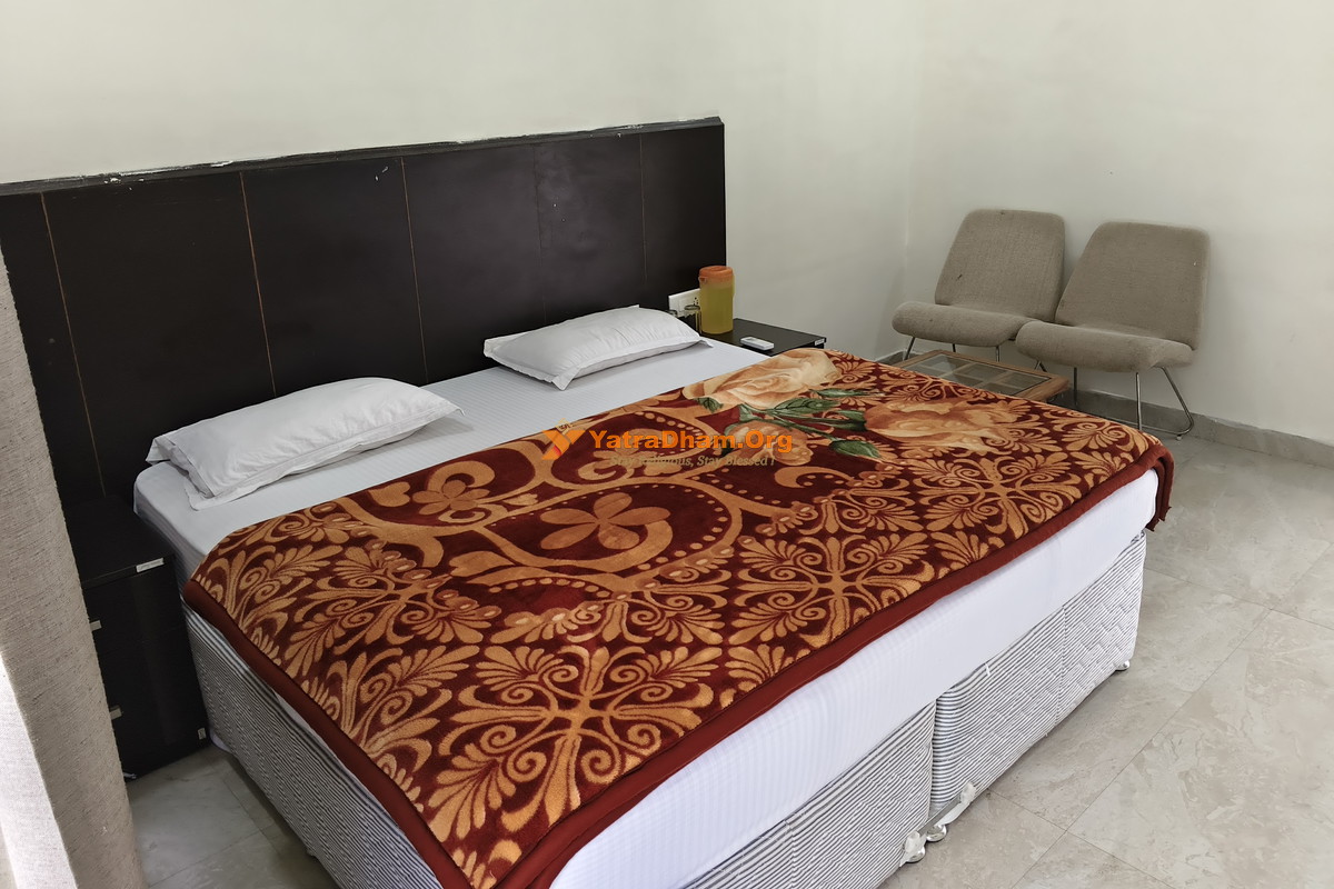 Kaleshwar (GMVN) Kaleshwar (Near Karnaprayag) 2 Bed Room