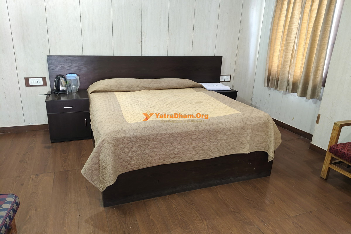 GMVN Pandukeshwar Tourist Rest House Room